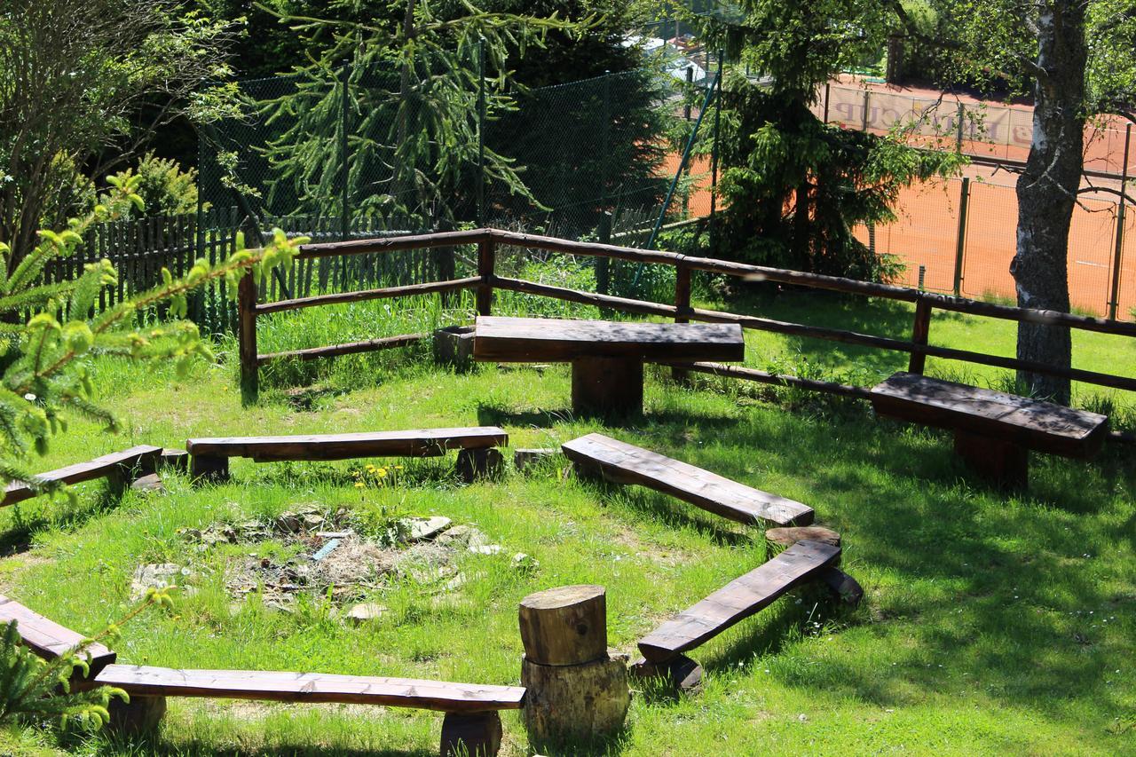 Penzion Pohadka Železná Ruda エクステリア 写真