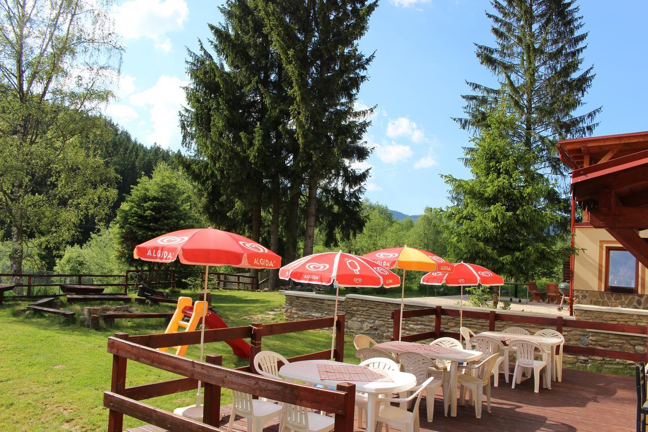 Penzion Pohadka Železná Ruda エクステリア 写真